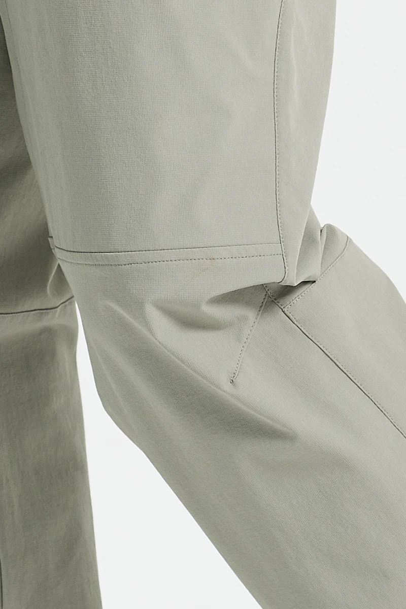 Cairn Women's Cargo Pant - Image 10