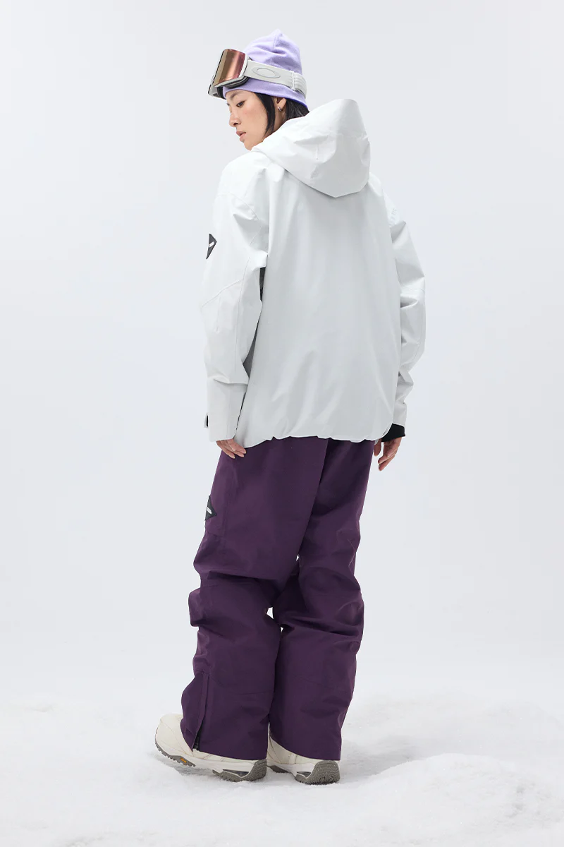 East Unisex 3L Shell Snowboard Pant - Image 3