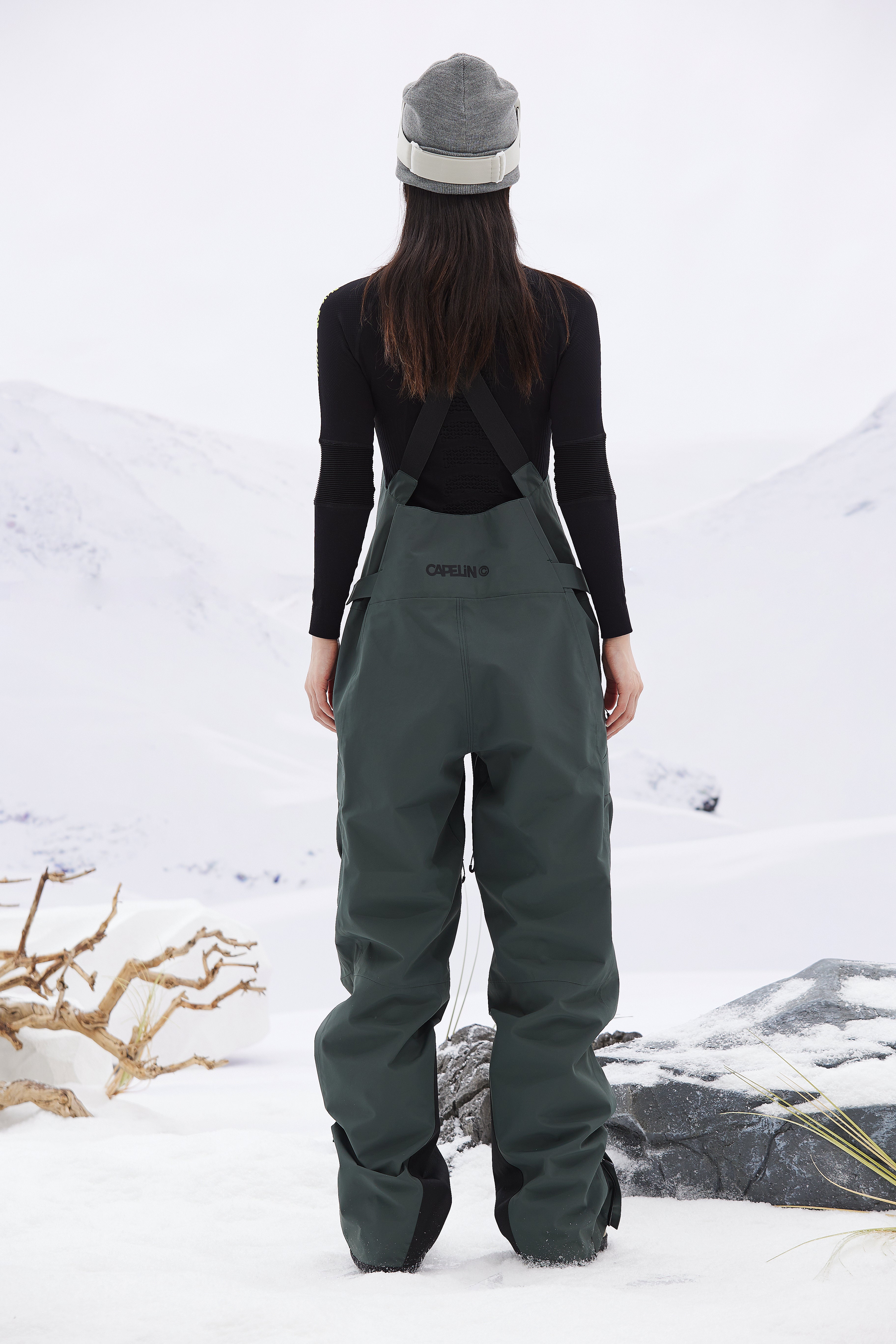 Saturn Unisex 3L Shell Snowboard Bib Pant - Image 11